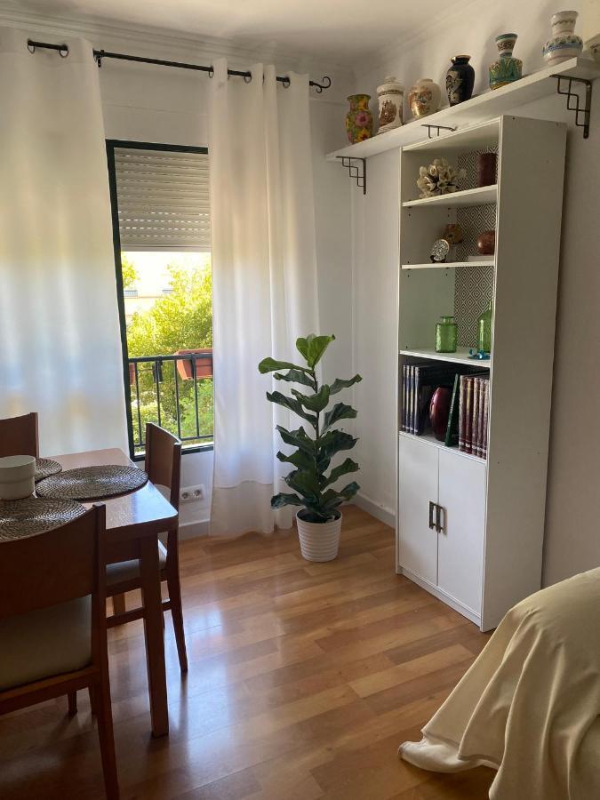 Acogedor Apartamento En Pleno Corazon De Triana Севилья Экстерьер фото